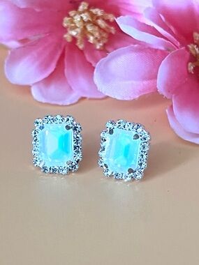 Elegant Silver tone and Opal rhinestones Earrings